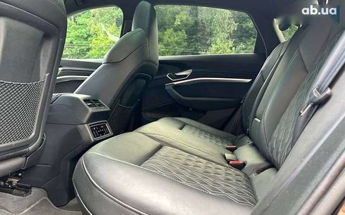 Audi E-Tron 2022 - фото 25