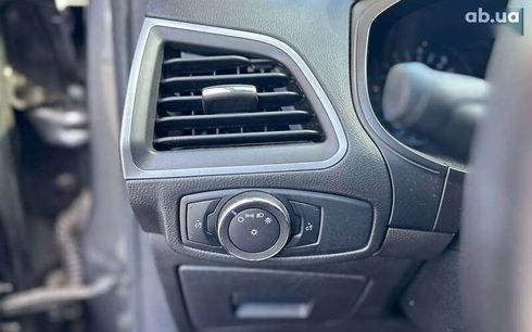 Ford Edge 2016 - фото 11