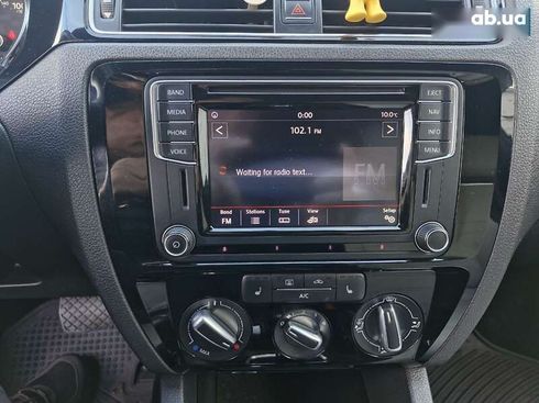 Volkswagen Jetta 2015 - фото 21