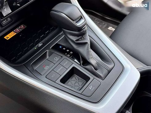 Toyota RAV4 2024 - фото 30