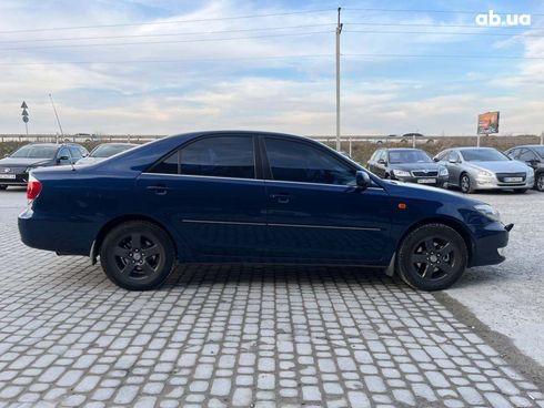 Toyota Camry 2005 синий - фото 6