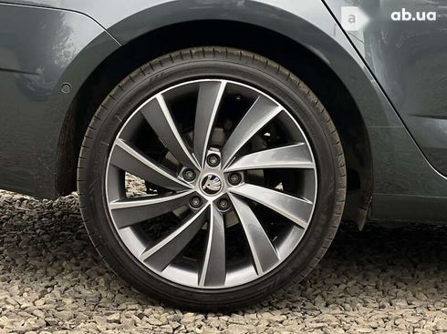 Skoda Octavia 2019 - фото 21