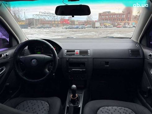 Skoda Fabia 2007 - фото 12