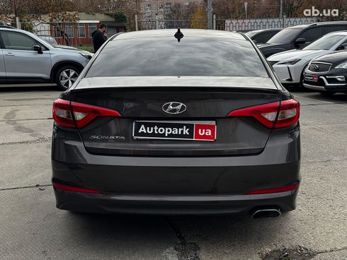 Hyundai Sonata 2017 коричневый - фото 4