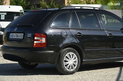 Skoda Fabia 2007 - фото 13