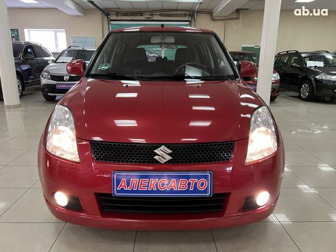 Suzuki Swift 2005 красный - фото 8