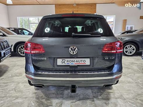 Volkswagen Touareg 2015 - фото 9