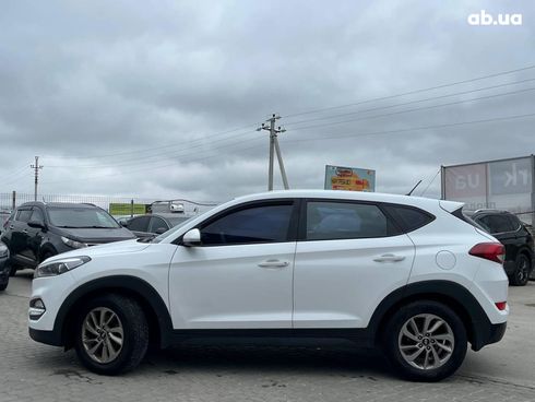 Hyundai Tucson 2016 белый - фото 15