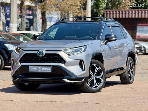 Toyota RAV4 2021 серый - фото 7