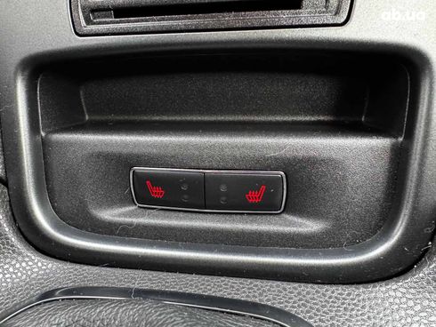 Ford Fiesta 2017 белый - фото 19