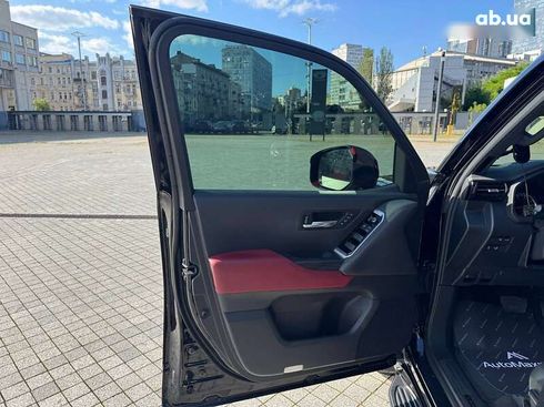 Toyota Land Cruiser 2022 - фото 13