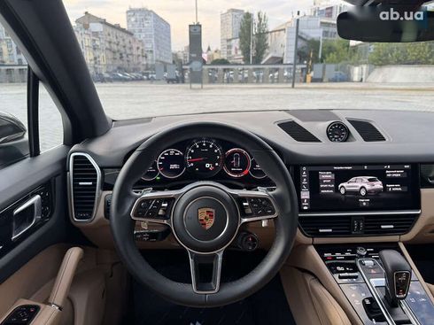 Porsche Cayenne 2018 - фото 20