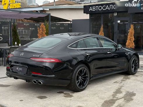 Mercedes-Benz AMG GT 4 2019 - фото 8