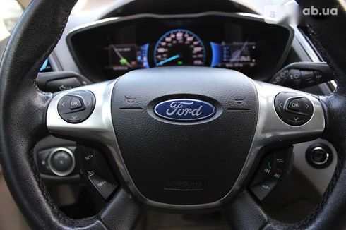 Ford C-Max 2016 - фото 20