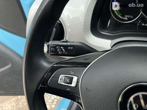 Volkswagen e-Up 2021 - фото 15