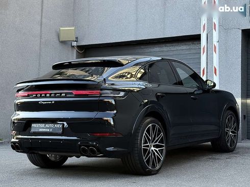 Porsche Cayenne Coupe 2024 - фото 21