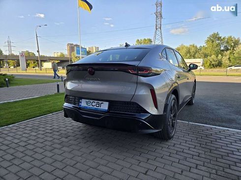 Volkswagen ID. Unyx 2025 - фото 18