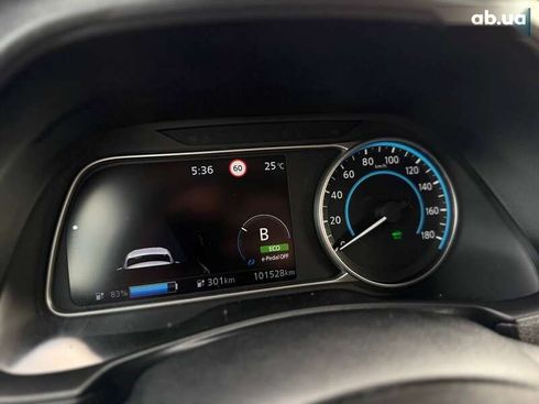Nissan Leaf 2019 - фото 16