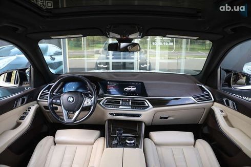 BMW X5 2019 - фото 12
