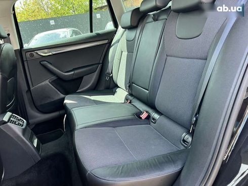 Skoda Octavia 2020 - фото 26