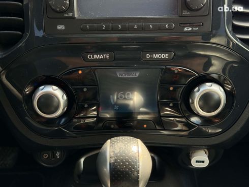 Nissan Juke 2011 белый - фото 34