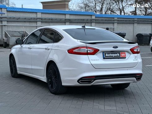 Ford Fusion 2016 белый - фото 7