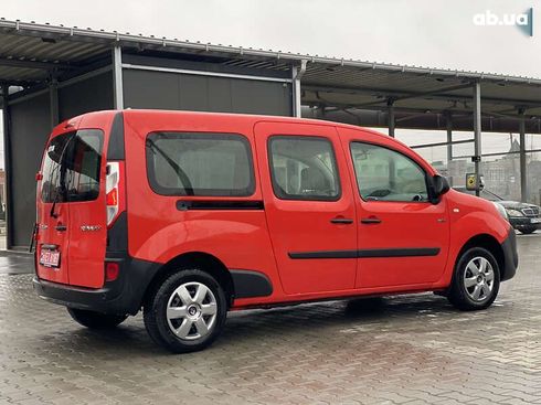 Renault Kangoo 2018 - фото 11