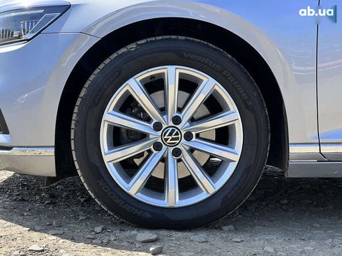 Volkswagen Passat 2022 - фото 22
