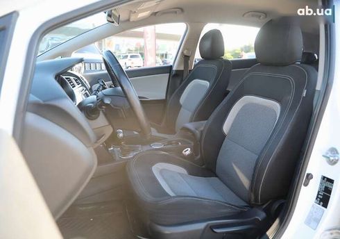 Kia Cee'd 2013 - фото 7