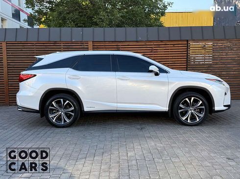 Lexus RX 2018 - фото 9