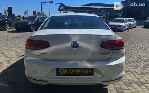 Volkswagen Passat 2015 - фото 3