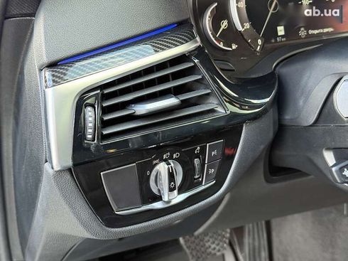 BMW 5 серия 2018 - фото 25