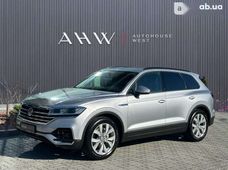 Продажа б/у Volkswagen Touareg 2019 года - купить на Автобазаре