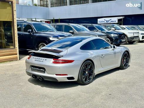 Porsche 911 2017 - фото 6