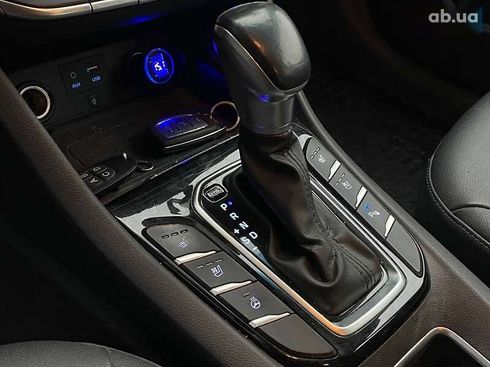 Hyundai Ioniq 2016 - фото 21