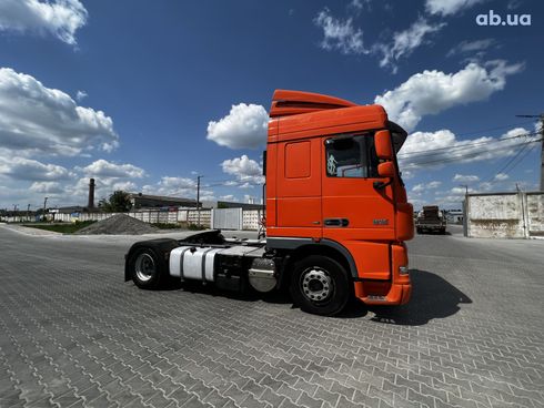 DAF XF 105.460 SC 2007 оранжевый - фото 2