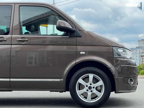 Volkswagen Multivan 2013 - фото 11