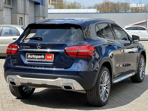 Mercedes-Benz GLA-Класс 2019 синий - фото 6