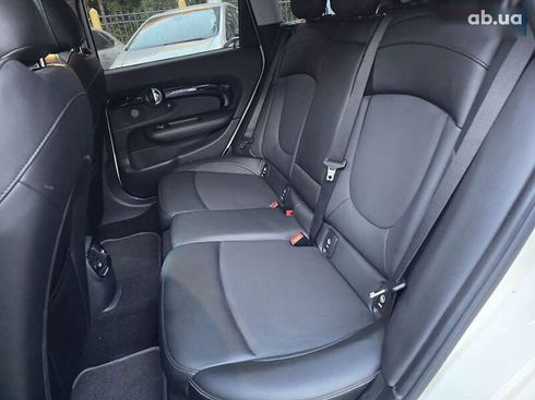 MINI Clubman 2018 - фото 24