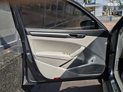 Volkswagen Passat 2016 - фото 15