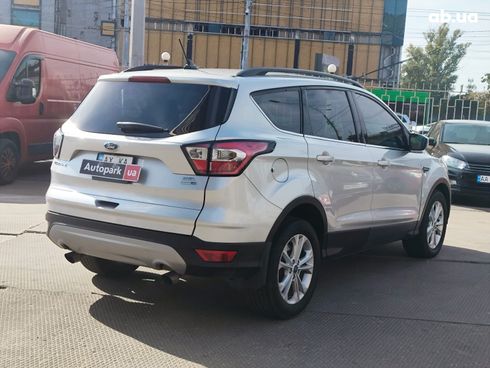 Ford Escape 2017 серый - фото 8