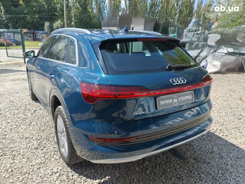Audi E-Tron 2020 синий - фото 8