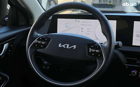 Kia EV6 2021 - фото 17