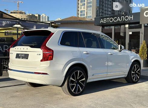 Volvo XC90 2022 - фото 9