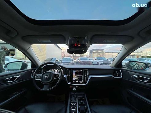 Volvo S60 2019 - фото 20