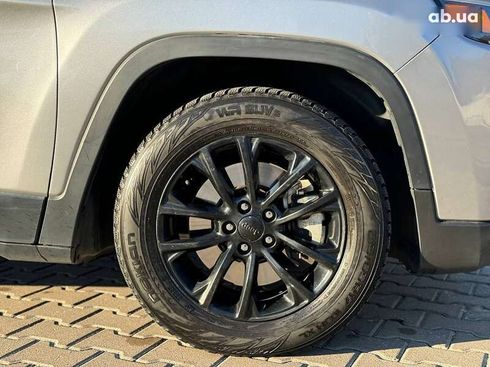 Jeep Cherokee 2018 - фото 17