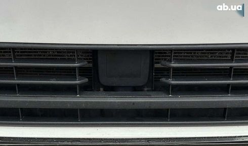 Volkswagen Caravelle 2019 - фото 24