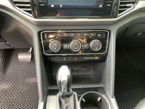 Volkswagen Atlas 2017 желтый - фото 38