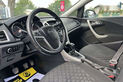 Opel Astra 2012 - фото 25
