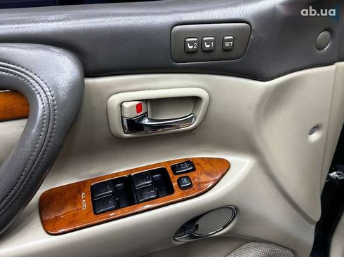 Lexus LX 2007 - фото 29